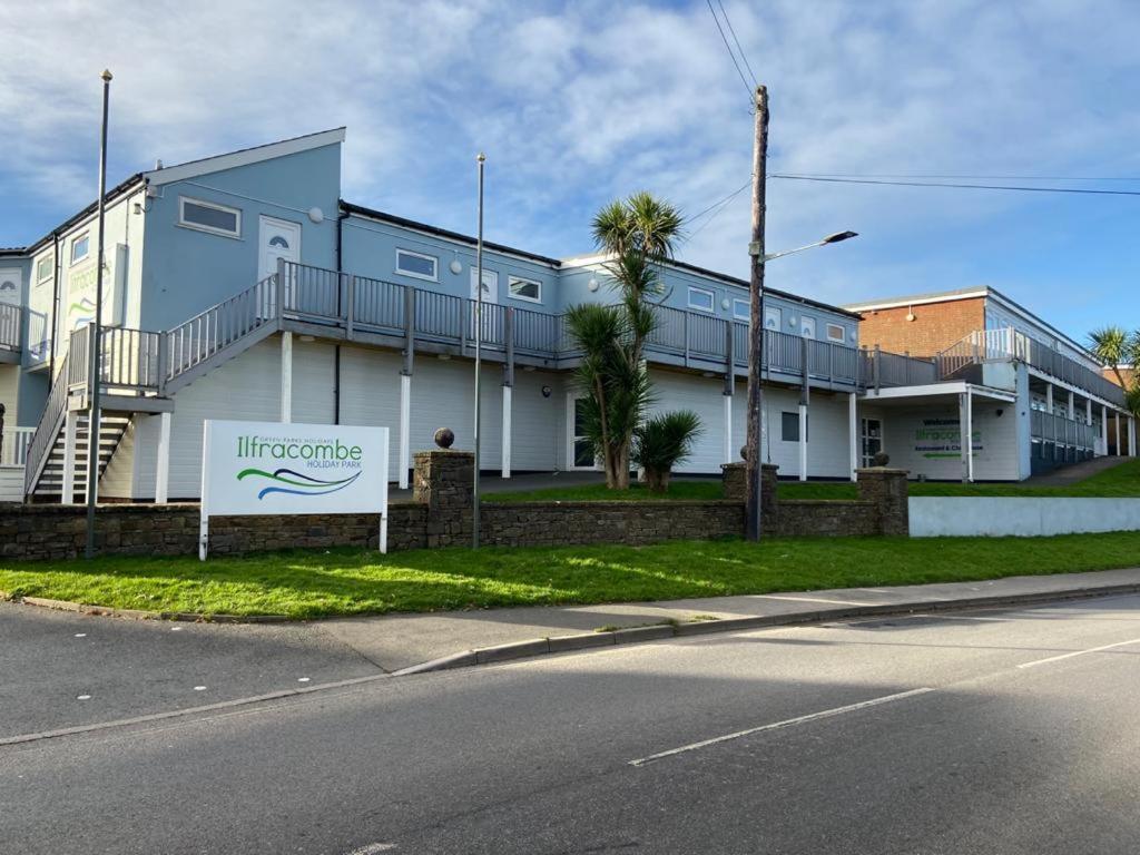 Ilfracombe Apartments 외부 사진